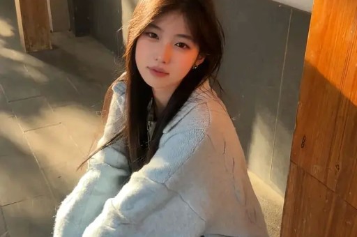 网红黄一鸣账号被封：从自曝未婚生女到遛狗冲突网红生涯大翻车