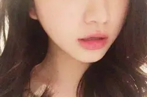 冉莹颖人设崩了想和邹市明收入AA女方账号被冲 网友神评太扎心