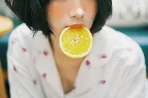 收手吧！“资本家的丑孩子”虞书欣黑历史被扒受害者不止一个